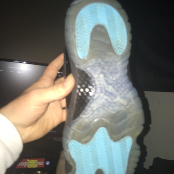 Retro 11’s Gamma Blue - Picture 3 of 4